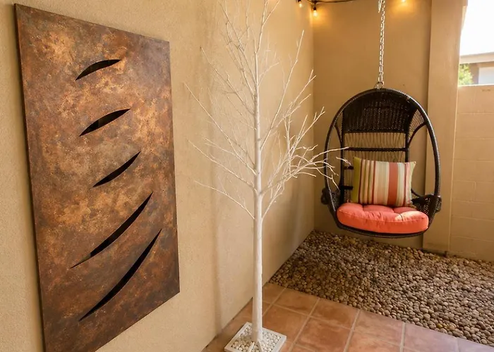 Stylish Escape Near Downtown Wi-fi * Phoenix